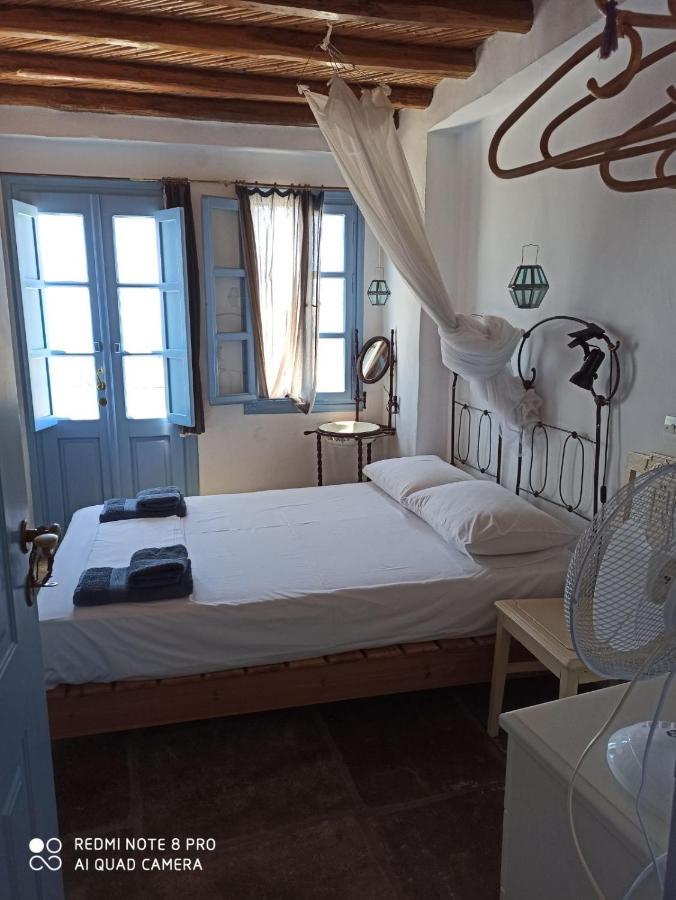 Traditional Stone House With Breathtaking View Serifos Town Екстериор снимка