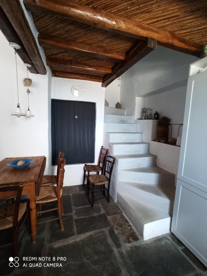 Traditional Stone House With Breathtaking View Serifos Town Екстериор снимка