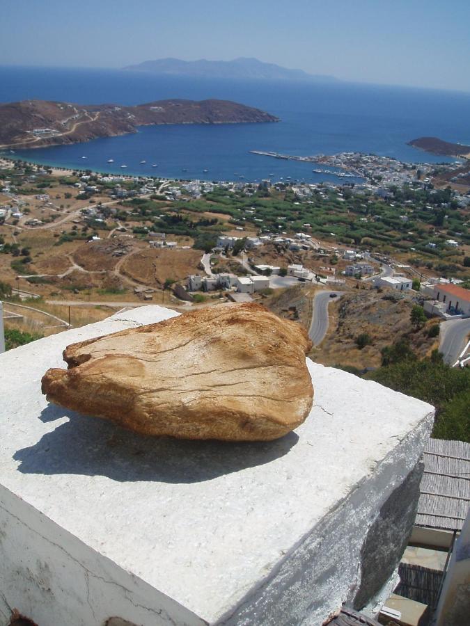 Traditional Stone House With Breathtaking View Serifos Town Екстериор снимка